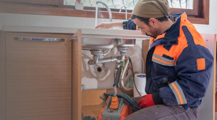 Professional bathroom faucet installation services in Ralls, TX